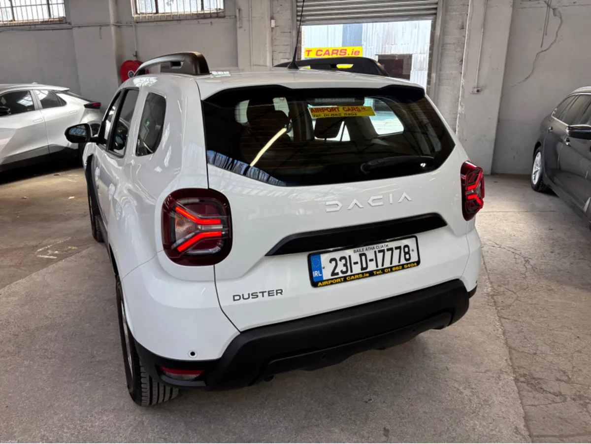Dacia Duster EXPRESSION BLUE DCI 115 4X2 NB - Image 6