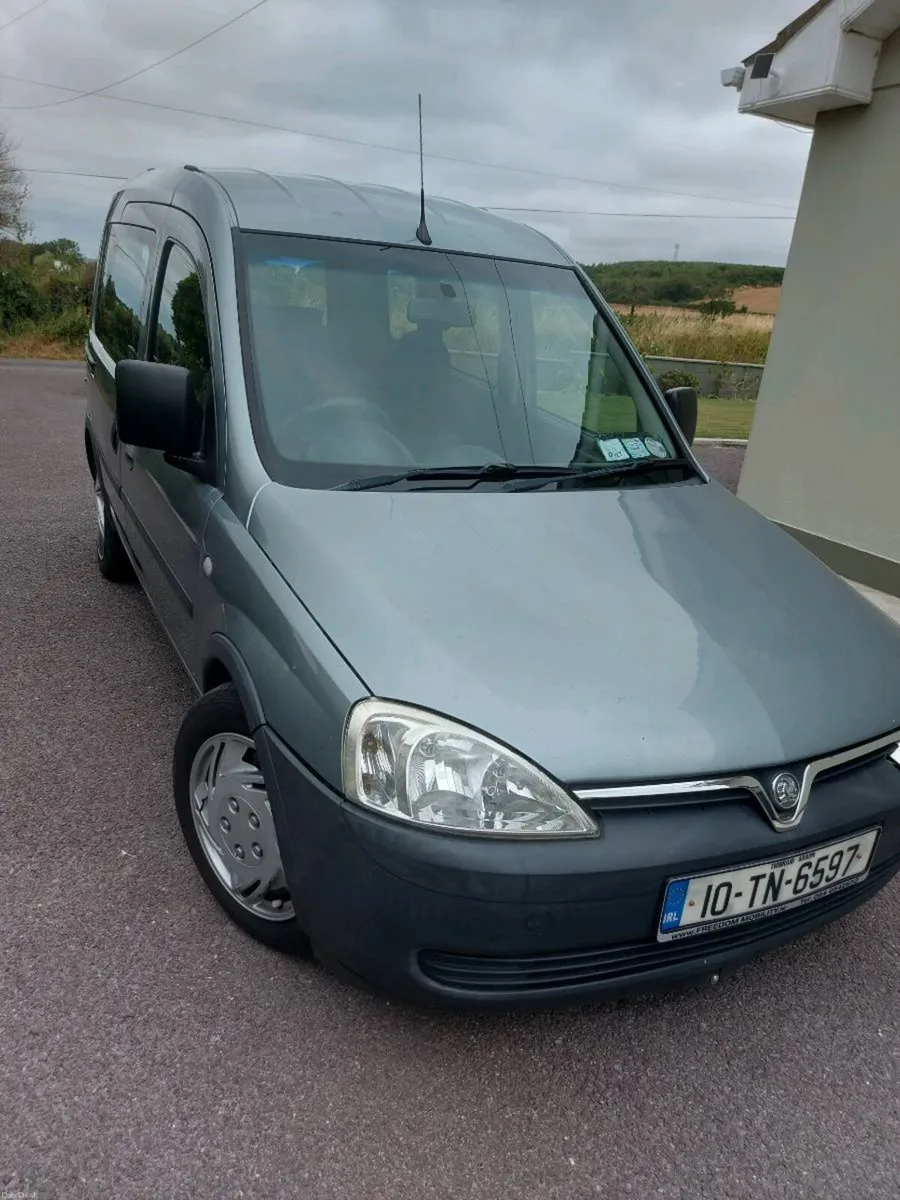 2010 Vauxhall Combo 1.3 CDTI automatic - Image 4