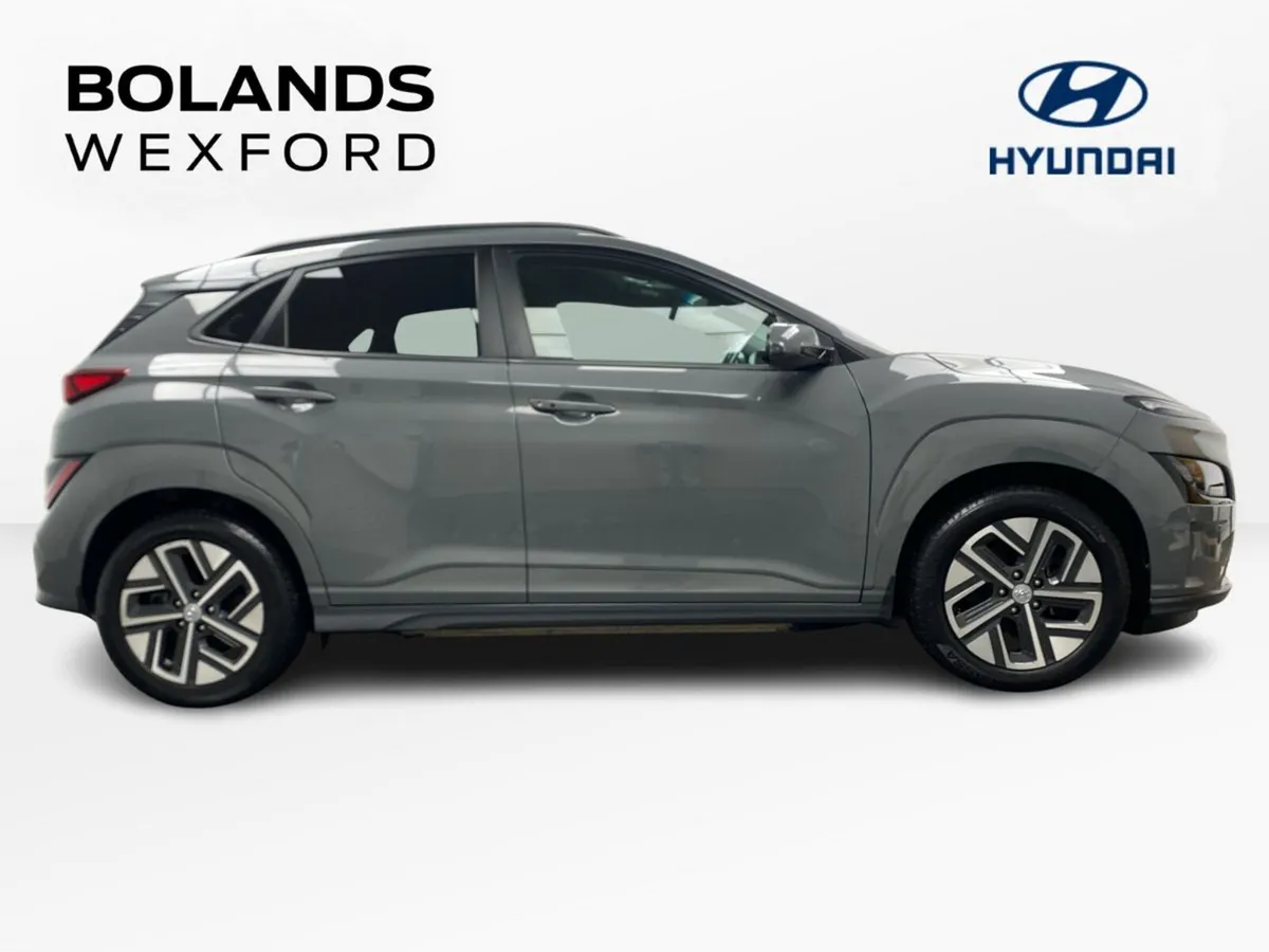 Hyundai KONA Kona EV Executive 39 kWh - Image 4