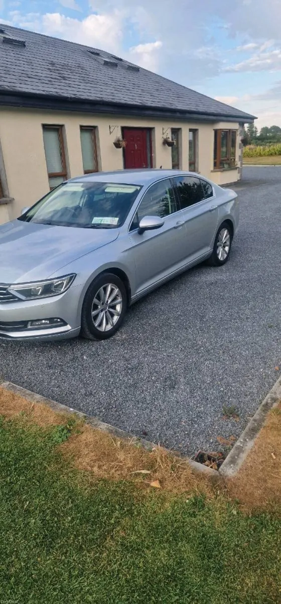 VW PASSAT 1.6 DIESEL - Image 3