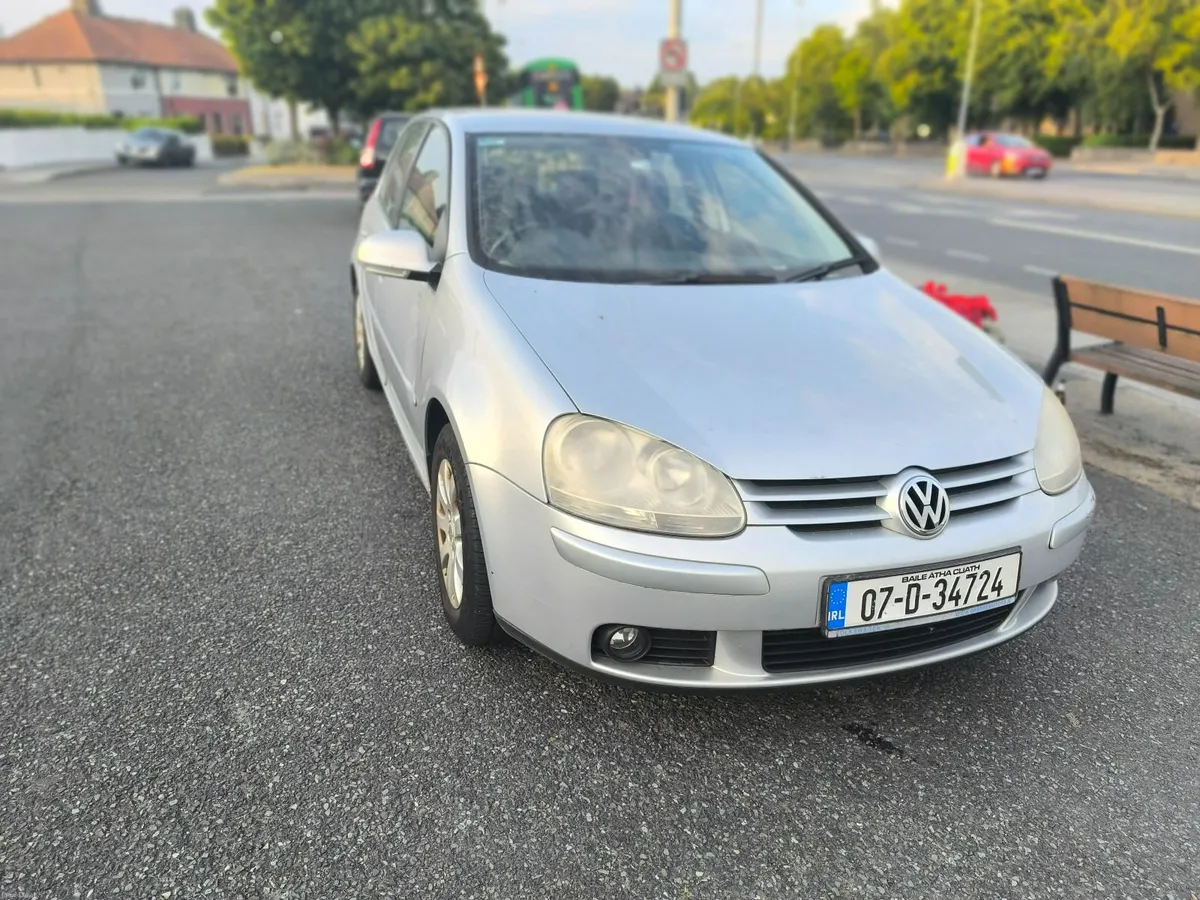 2007 VW Golf 1.6 Petrol  Automatic Low KMS - Image 5
