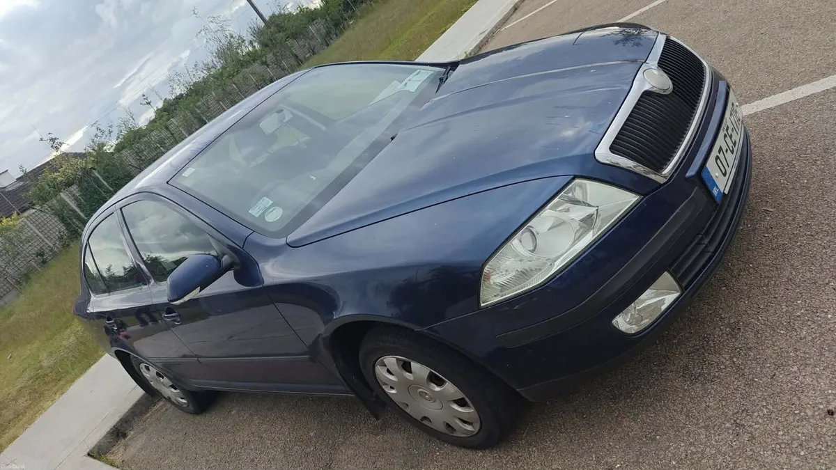 Skoda Octavia 1.6 petrol - Image 2