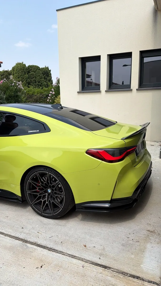 BMW M4 2021 - Image 2