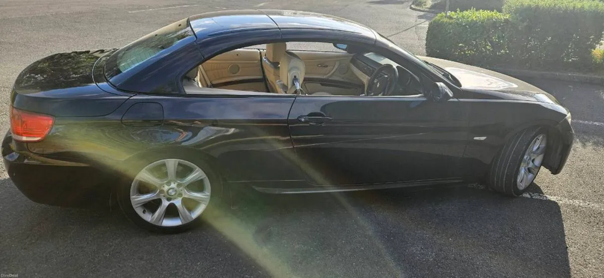 Car - Image 4