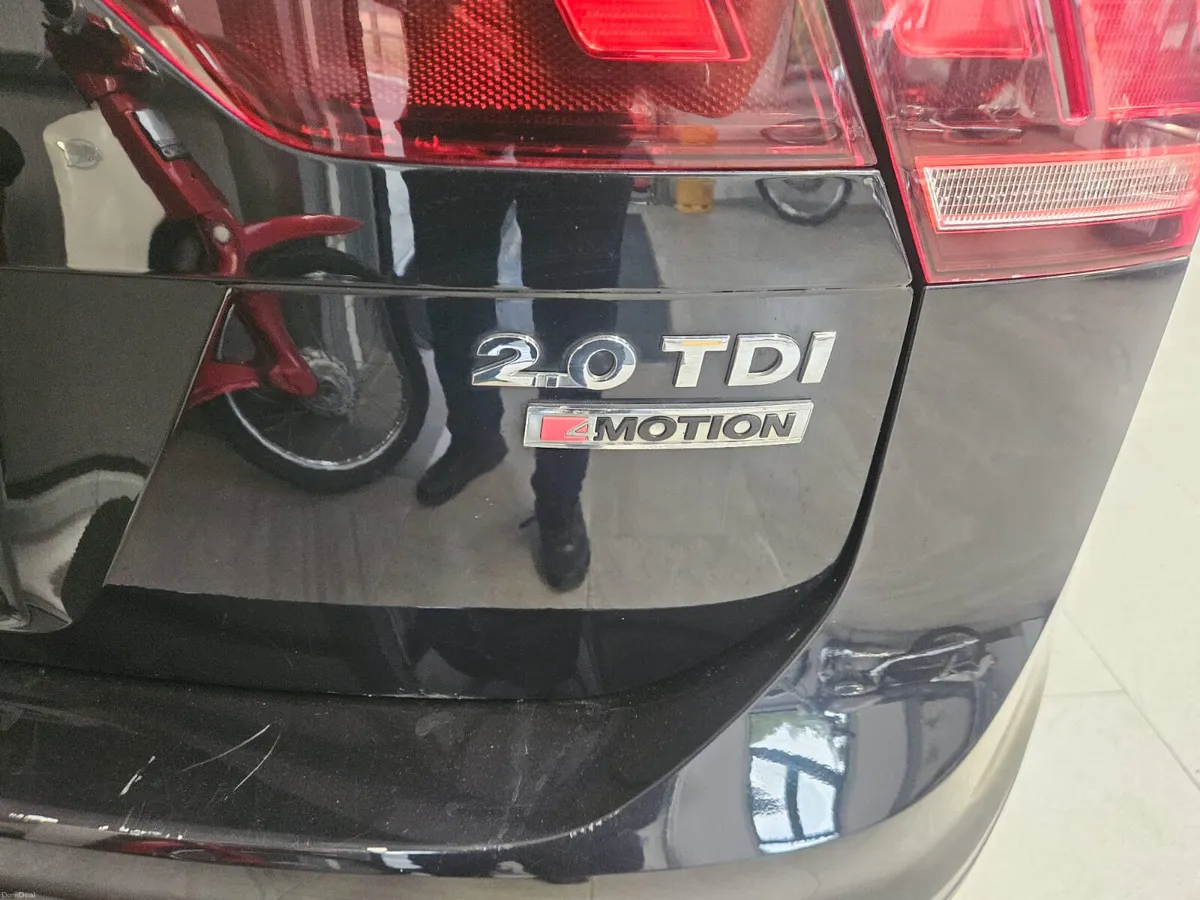 16 VOLKSWAGEN TIGUAN 4MOTION - Image 5