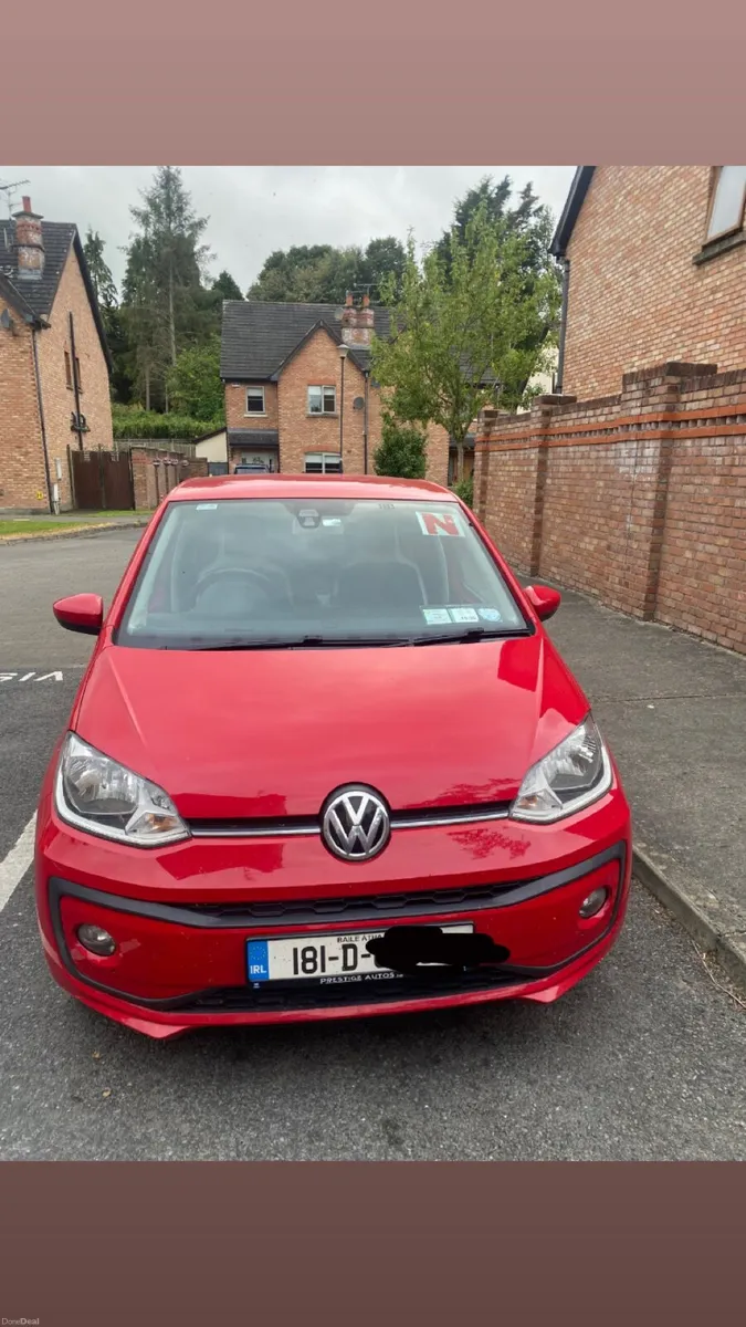 Volkswagen up! 2018 - Image 1
