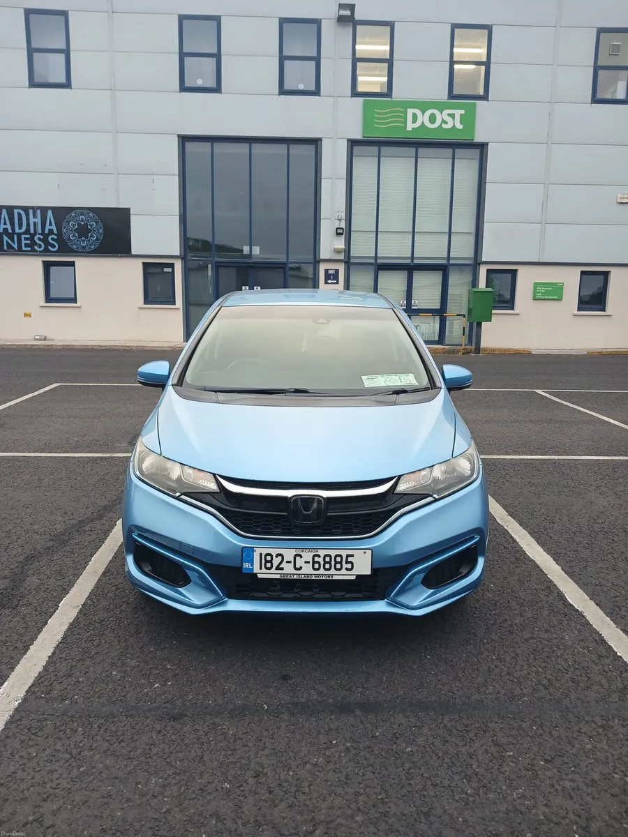 Car for sale - Image 2
