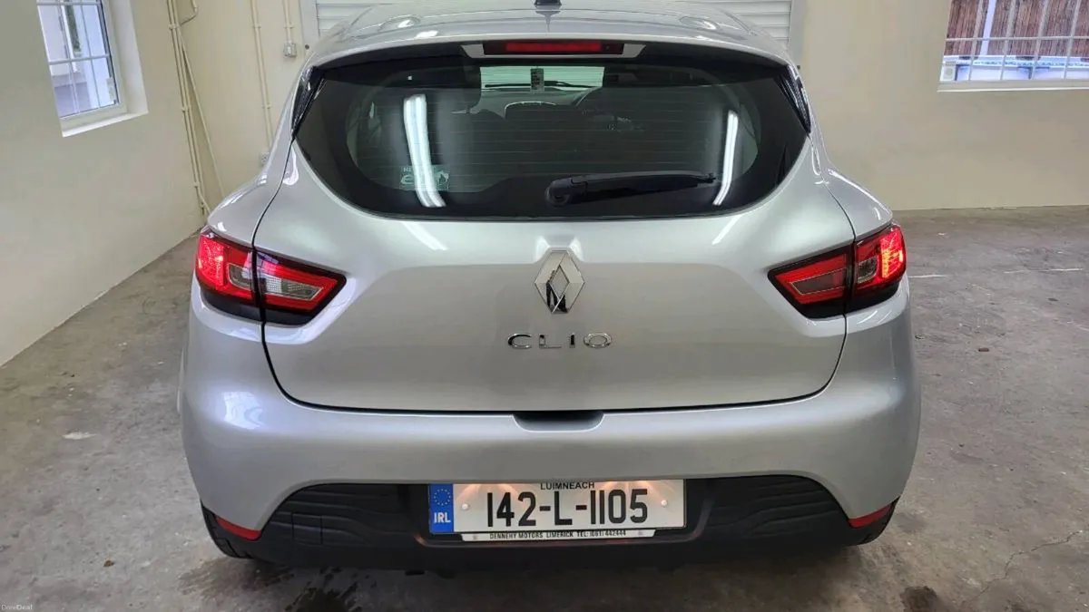 Renault clio - Image 5