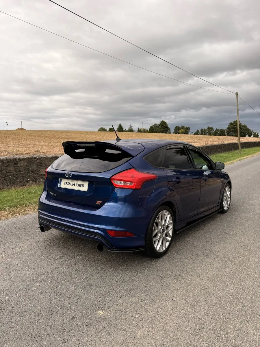2017 Ford Focus ST-Line 1.5 TDCi New Test🔥 - Image 2
