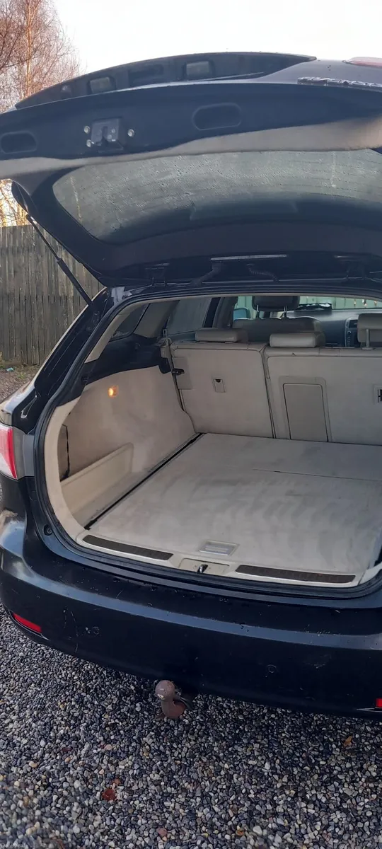 Toyota Avensis estate 2011 - Image 3