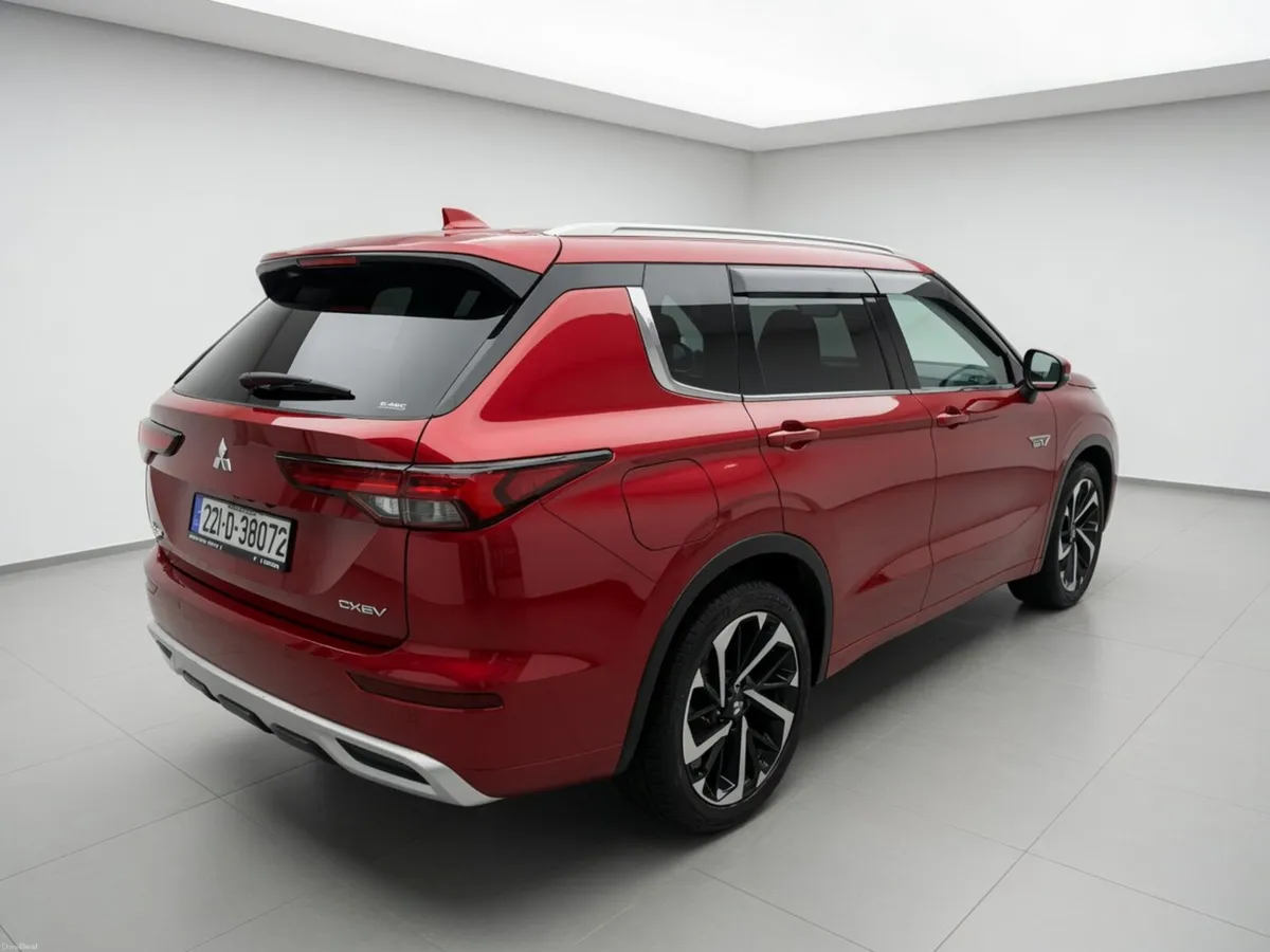 Mitsubishi Outlander 2022 7 SEATER - Image 4