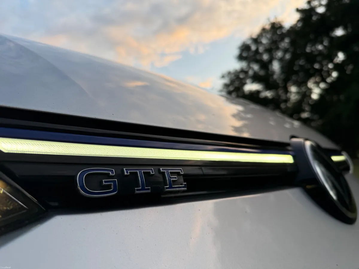 2021 Volkswagen Golf 1.4 GTE 245BHP Petrol/Hybrid - Image 2
