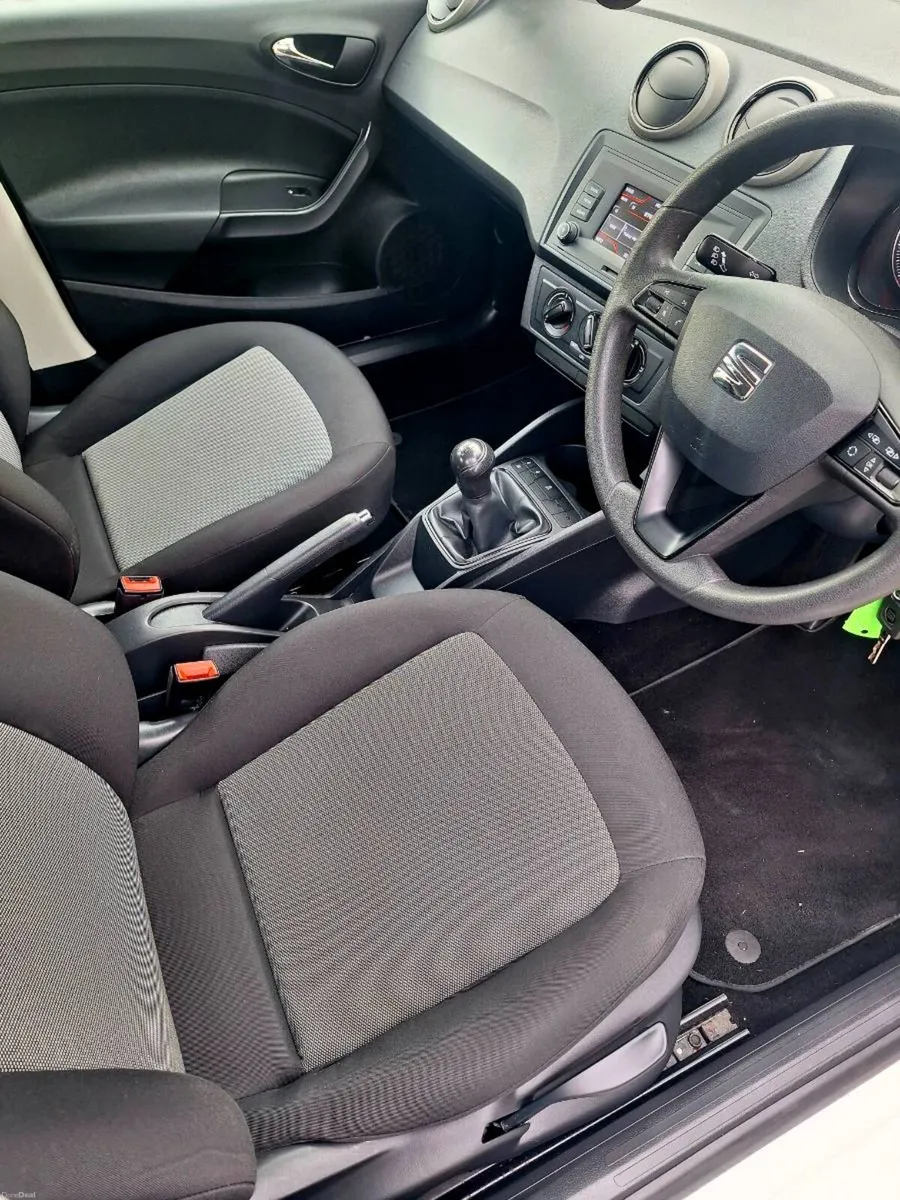 162 SEAT IBIZA 1.0 PETROL - Image 6