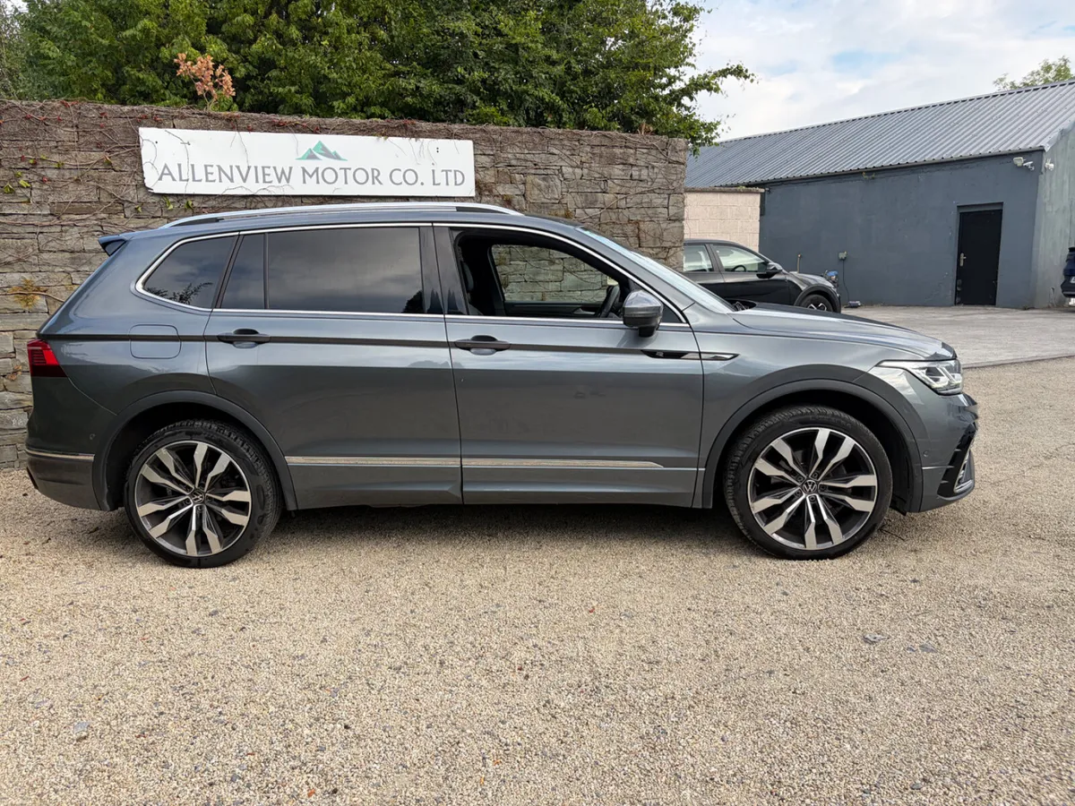 232 Volkswagen Tiguan R Line A7 Auto Full VW Histo - Image 3