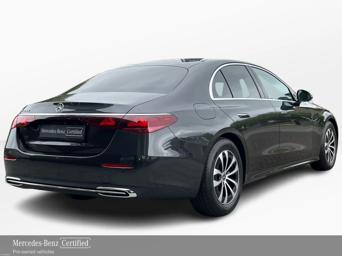Mercedes-Benz E-Class E 220D Avantgarde Plus **Low - Image 3
