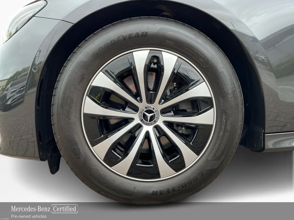 Mercedes-Benz E-Class E 220D Avantgarde Plus **Low - Image 5