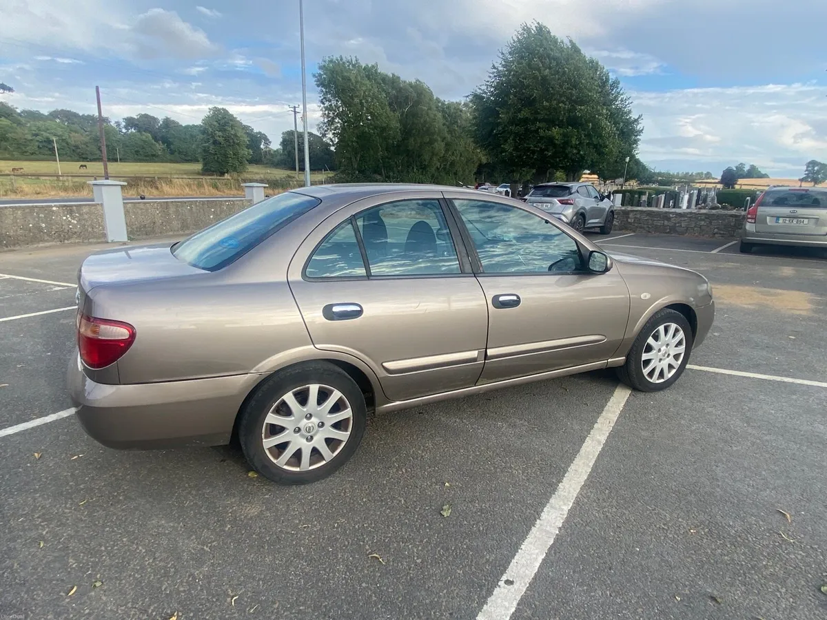 Nissan Almera - Image 4