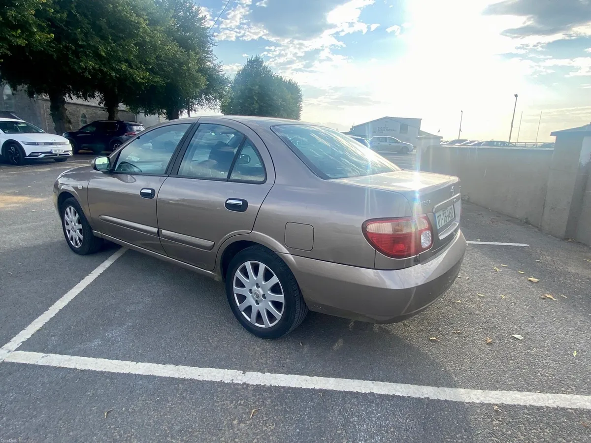 Nissan Almera - Image 6