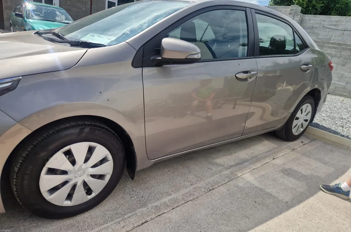 2015 TOYOTA COROLLA 1.4 D4D - NCT 7/27 - Image 3