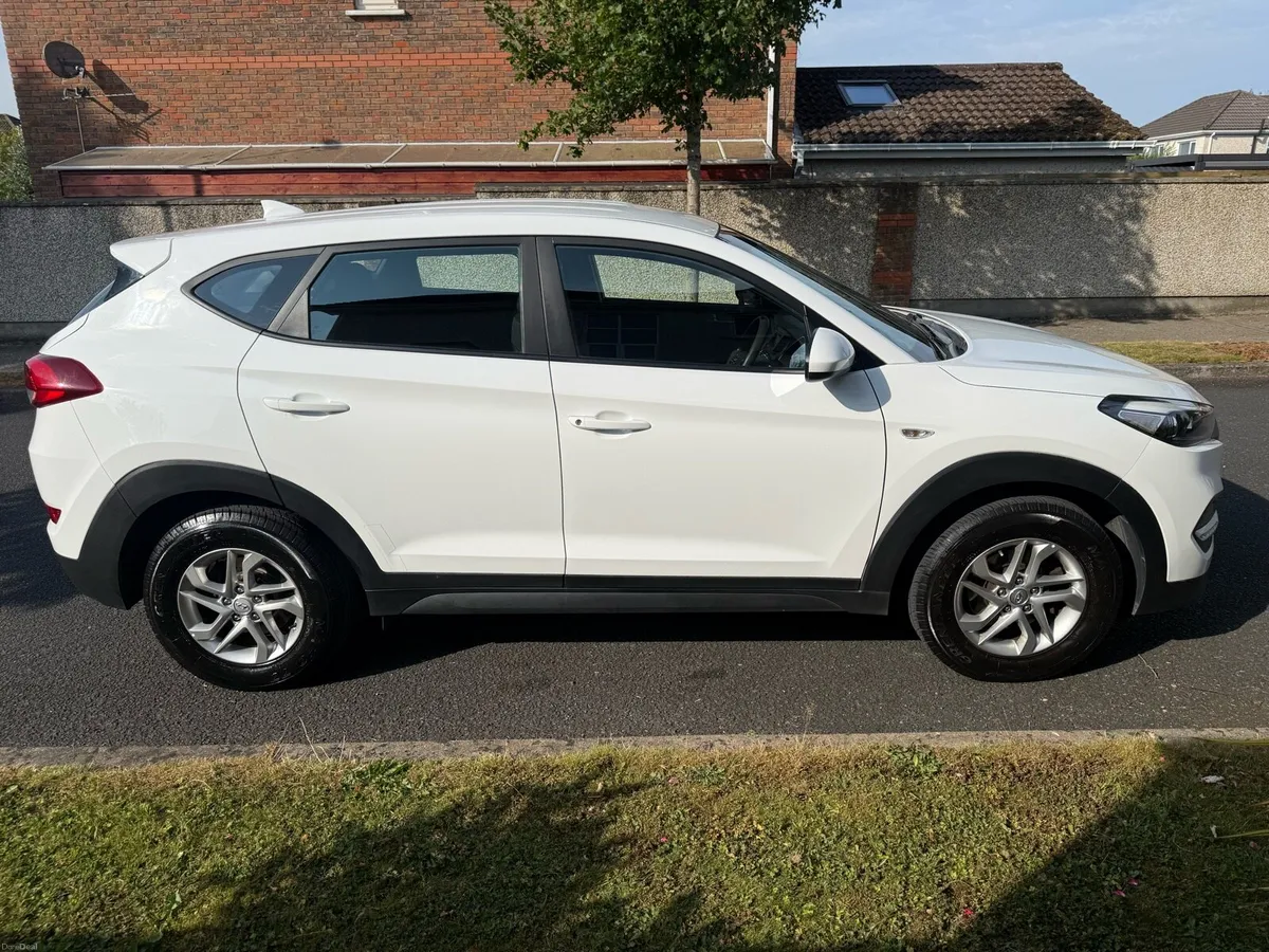 172 Hyundai Tucson NCT 08/27 FULL S.HISTORY - Image 5