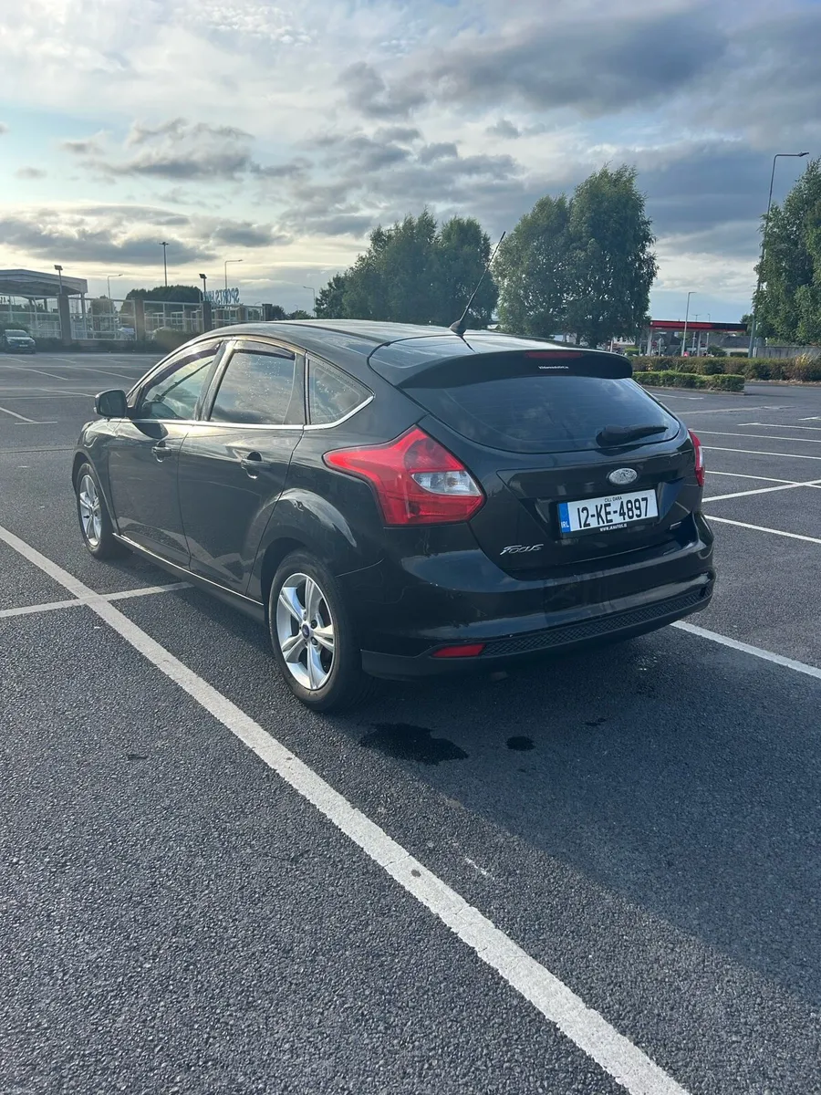 2012 Ford Focus Zetec 113BHP NCT+TAX - Image 3