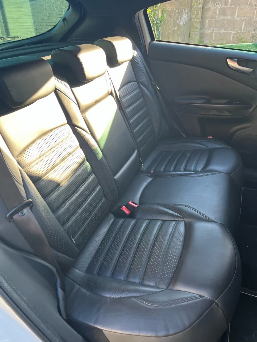 Alfa Romeo Giulietta Quadrofoglio Verde (1750tbi) - Image 6
