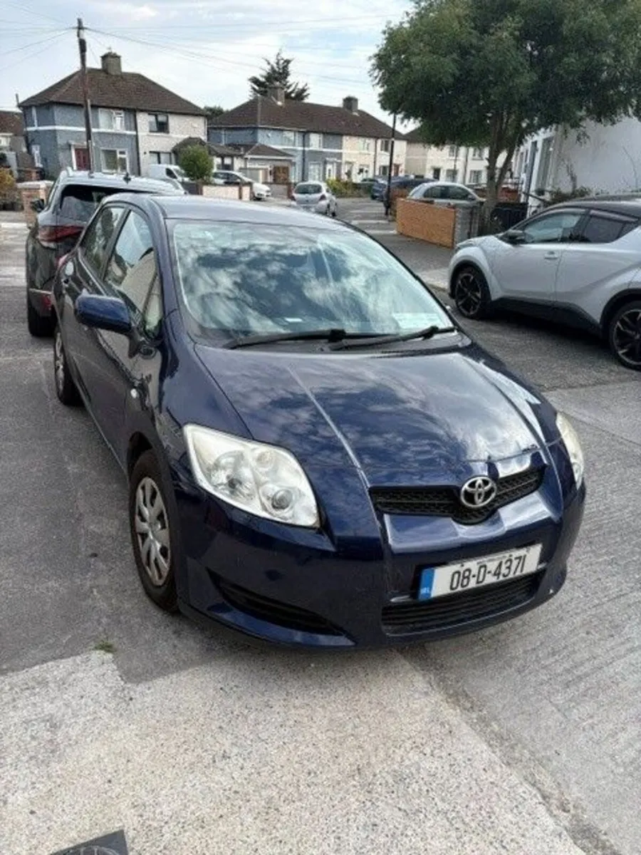 Toyota Auris 2008 - Image 1