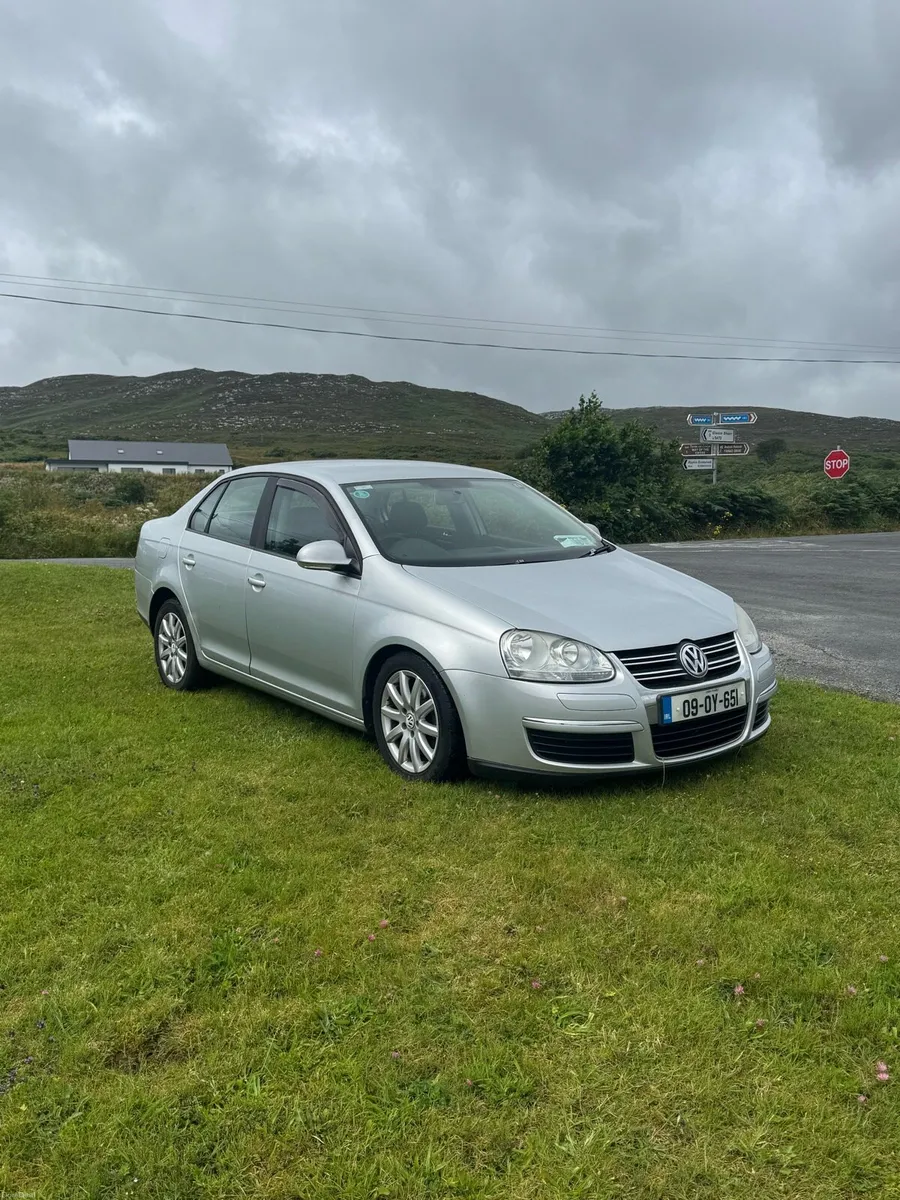 Volkswagen Jetta - Image 6