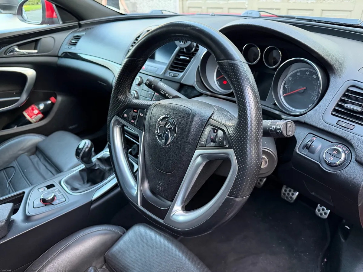 Vauxhall Insignia SRI TOP SPEC - Image 6