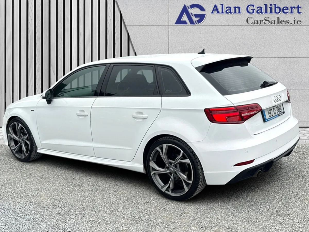 Audi A3 SPORTBACK 1.0 TFSI  S LINE - Image 2