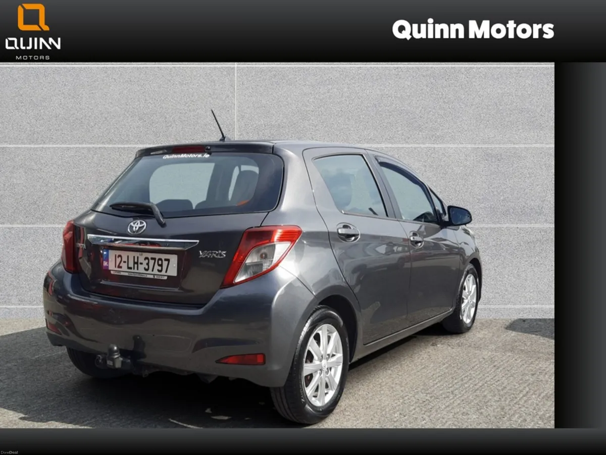 Toyota Yaris D-4D TR 5DR - Image 4