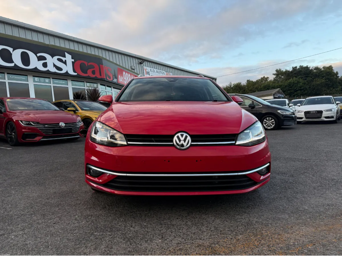 Volkswagen Golf ESTATE 2.0 TDI AUTOMATIC - SAT NAV - Image 3