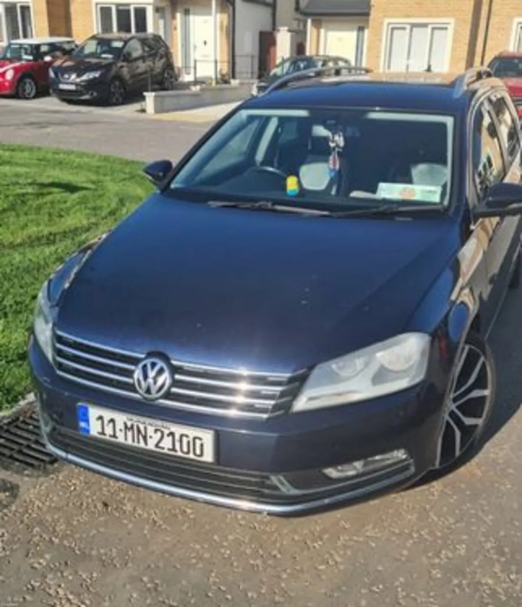 Volkswagen Passat 2011 - Image 1