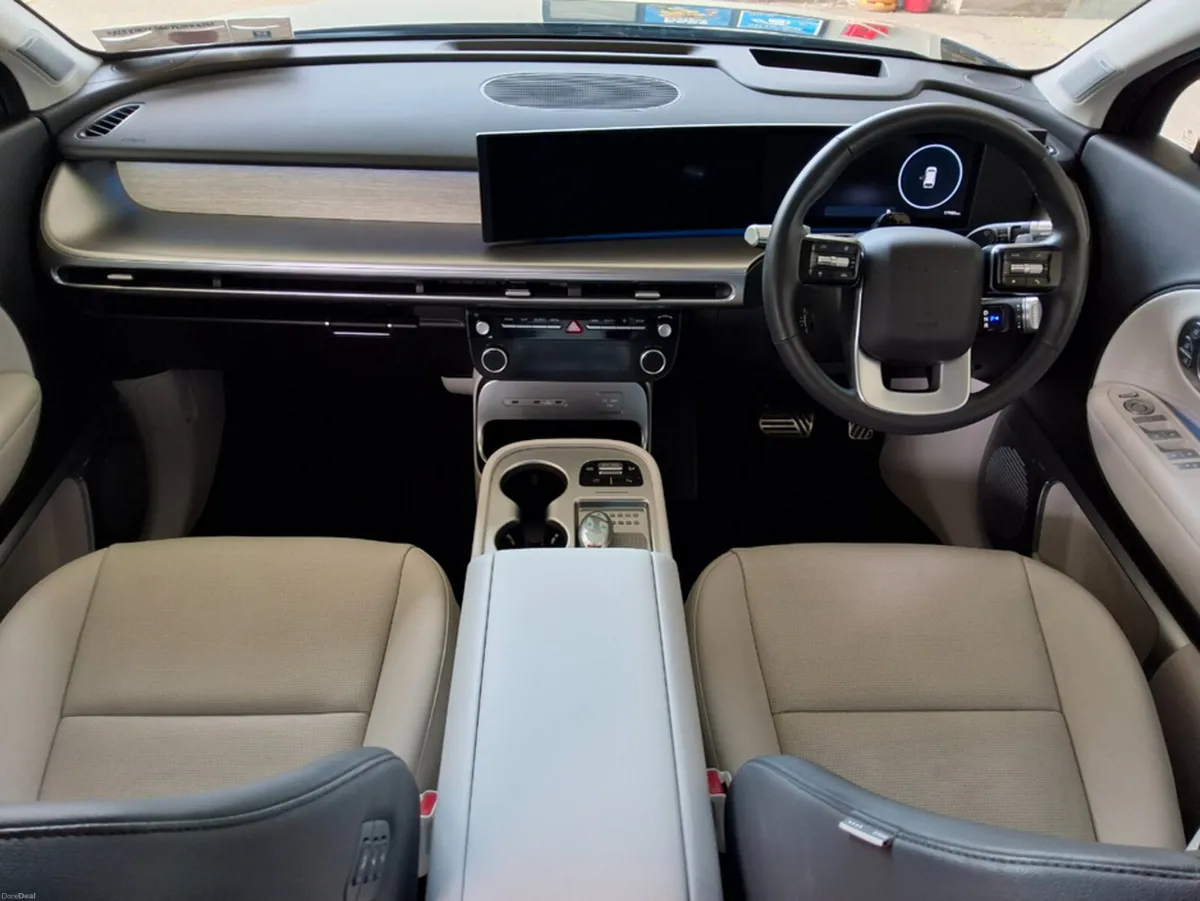 Hyundai IONIQ 9 PLATINUM ** 110 kW Long Range ** - Image 5