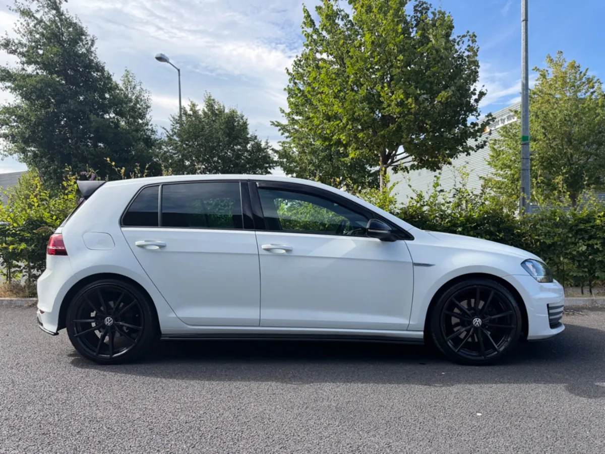 Volkswagen Golf 2.0 TDI GTD 184PS 5DR - Image 6