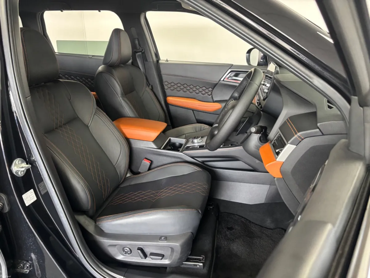 Mitsubishi Outlander 2022 MITSUBISHI OUTLANDER* - Image 6