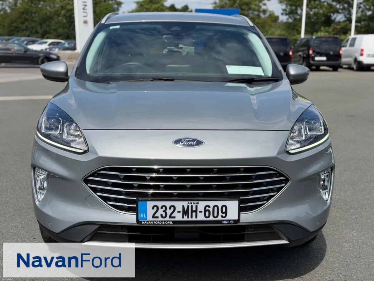 Ford Kuga Titanium 2.5 Plug-in Hybrid 225Ps - Image 2