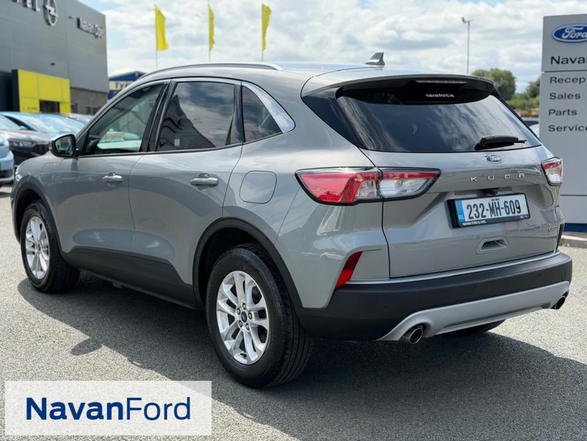 Ford Kuga Titanium 2.5 Plug-in Hybrid 225Ps - Image 3