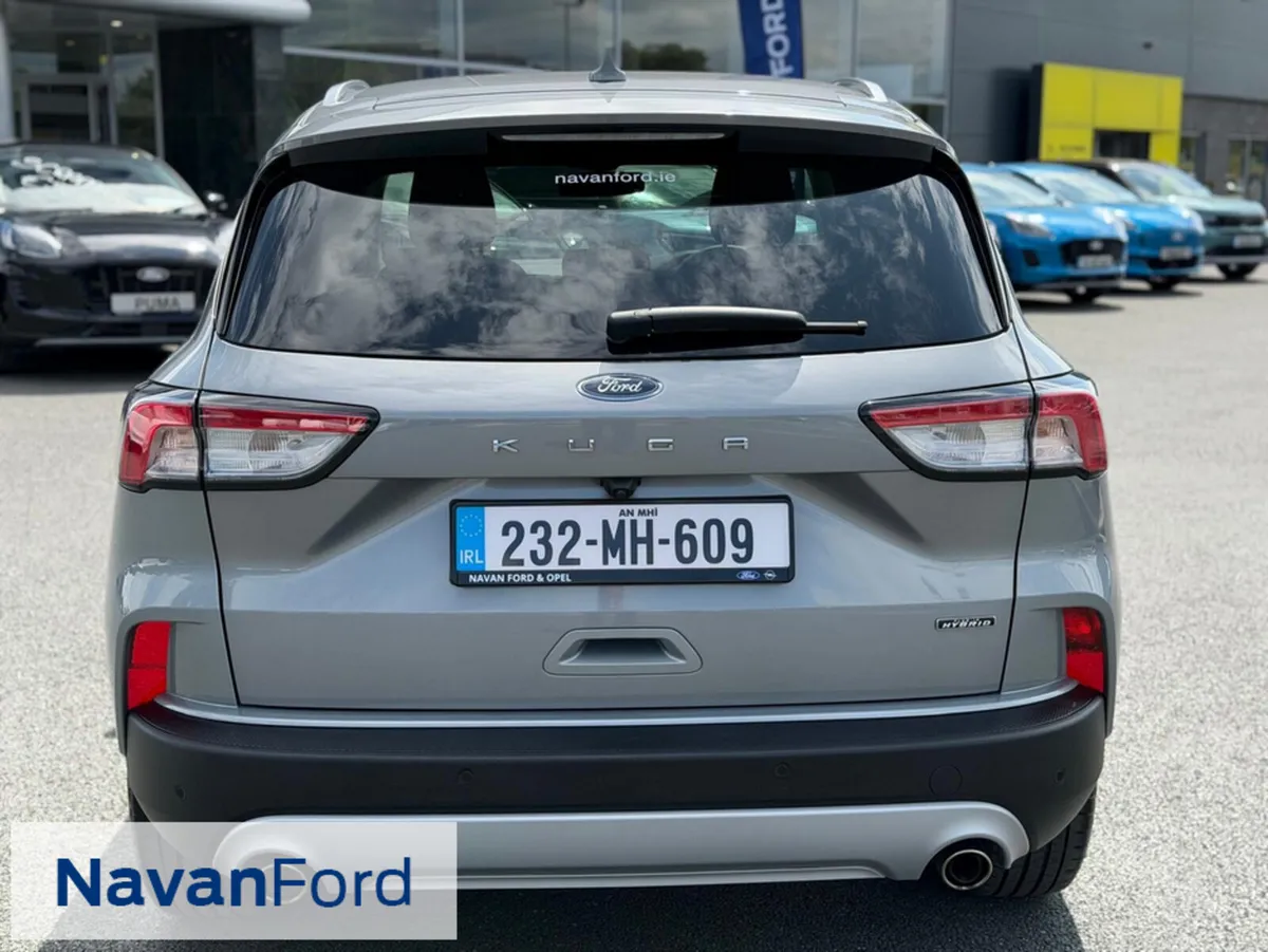 Ford Kuga Titanium 2.5 Plug-in Hybrid 225Ps - Image 5