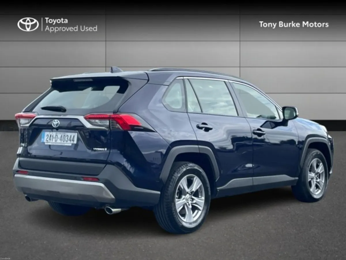Toyota RAV4 - Luna Edition - Great Value - 2.5 Hyb - Image 2