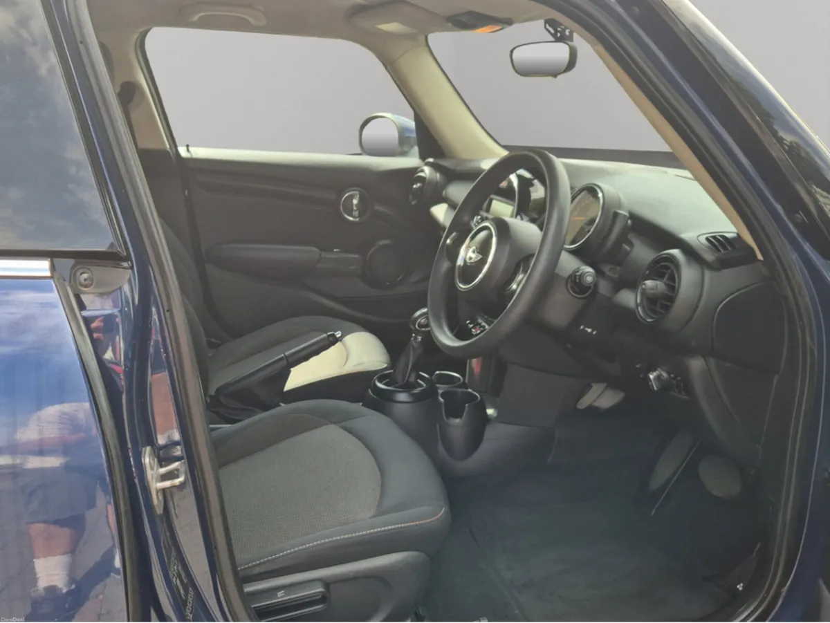 Mini Cooper 1.2 AUTOMATIC  *** ALLOYS    *** 5 DOO - Image 5