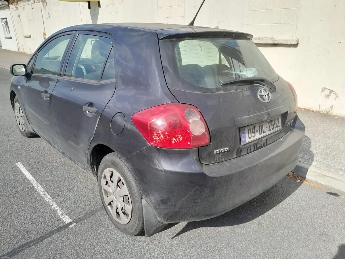 2009 Toyota Auris - Image 4
