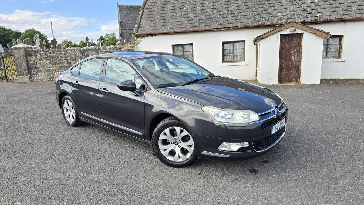 2011 Citroen C5 2.0 diesel manual/ high spec - Image 1