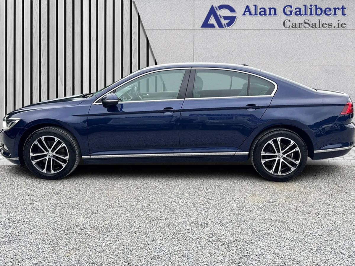 Volkswagen Passat HIGHLINE 1.6 TDI MANUAL - Image 5