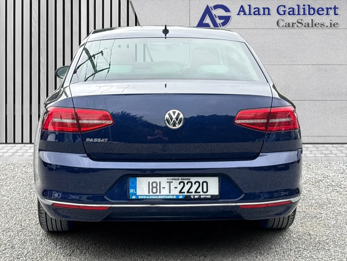 Volkswagen Passat HIGHLINE 1.6 TDI MANUAL - Image 6