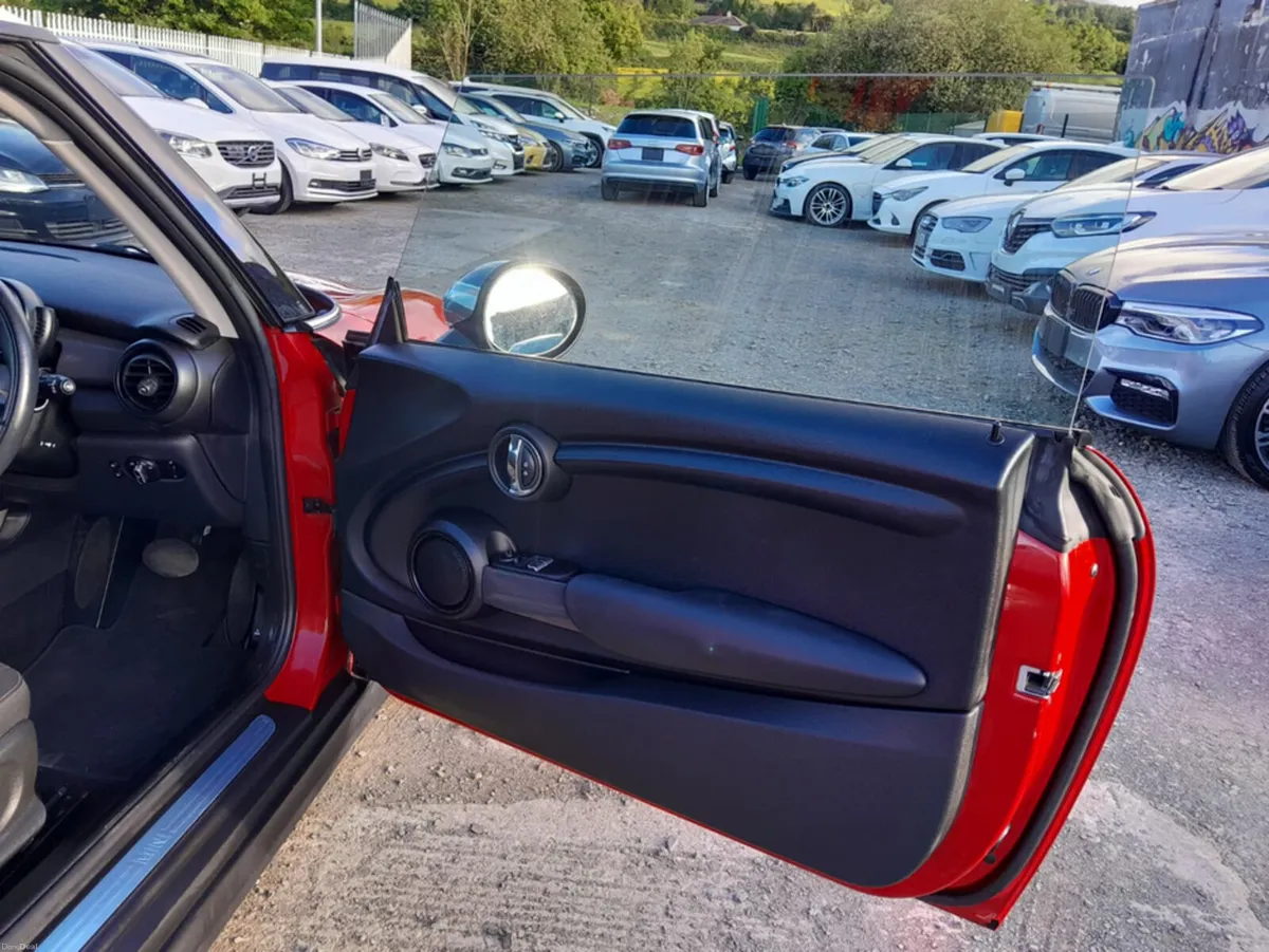 Mini Cooper 1.5L Diesel Automatic - Low mileage (9 - Image 5
