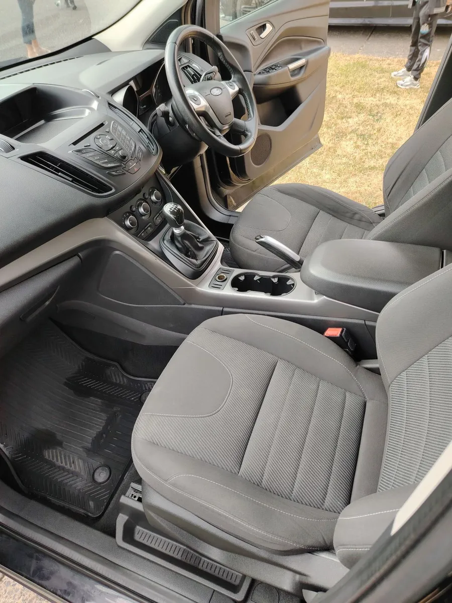 Ford Kuga 2015 - Image 6
