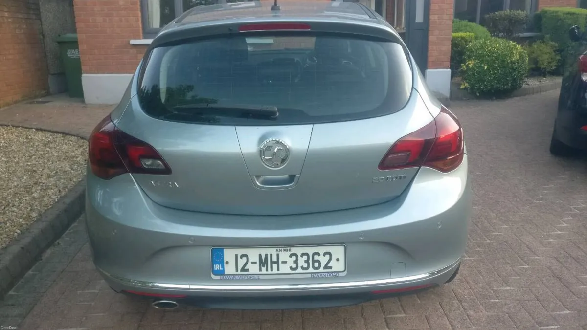 Vauxhall Astra 2.0L CDTI - Image 5