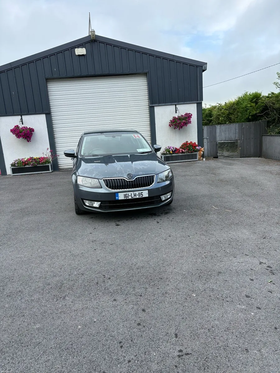 Skoda Octavia - Image 1