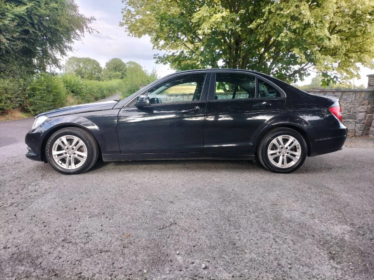 Mercedes c220 - Image 5